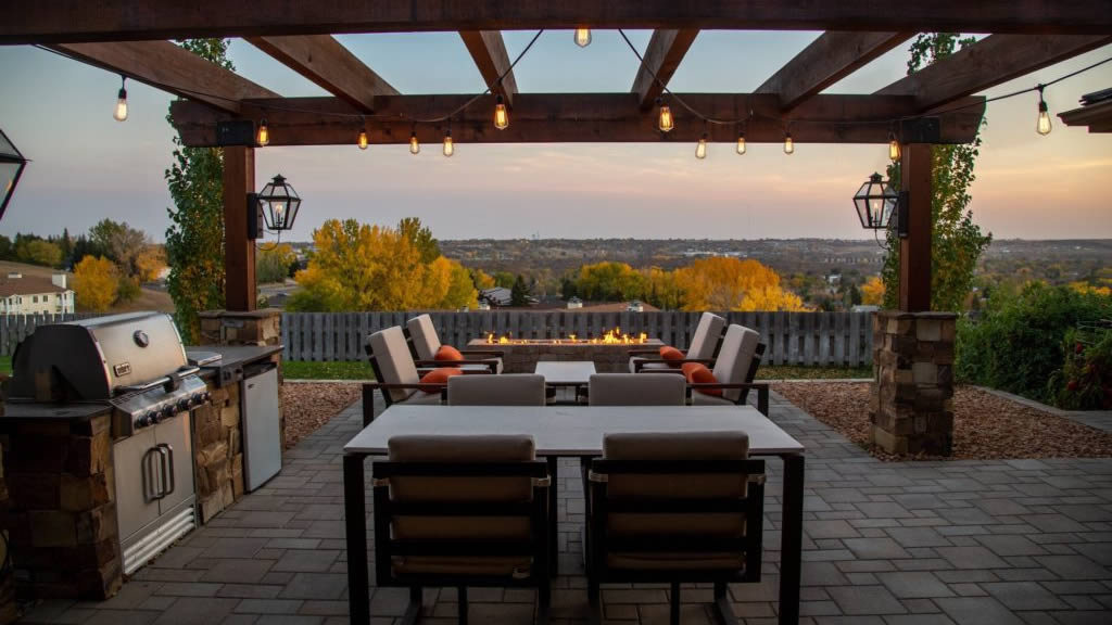 8/22/2022 24 Ways To Make Your Outdoor Space More Inviting